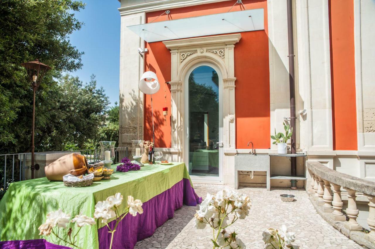 Dimora Storica Muratore Bed & Breakfast Lecce Exterior photo